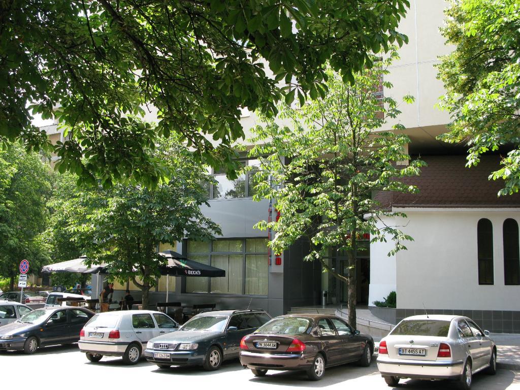 Hotel Tarnovo فيليكو ترنوفو الغرفة الصورة