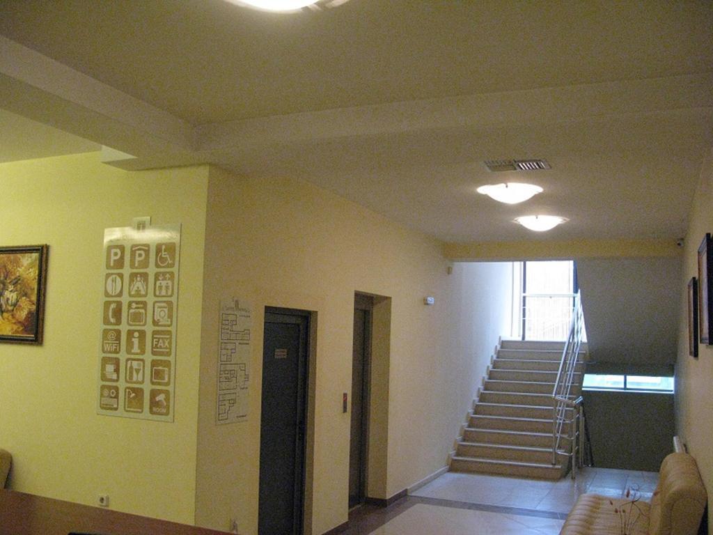 Hotel Tarnovo فيليكو ترنوفو الغرفة الصورة